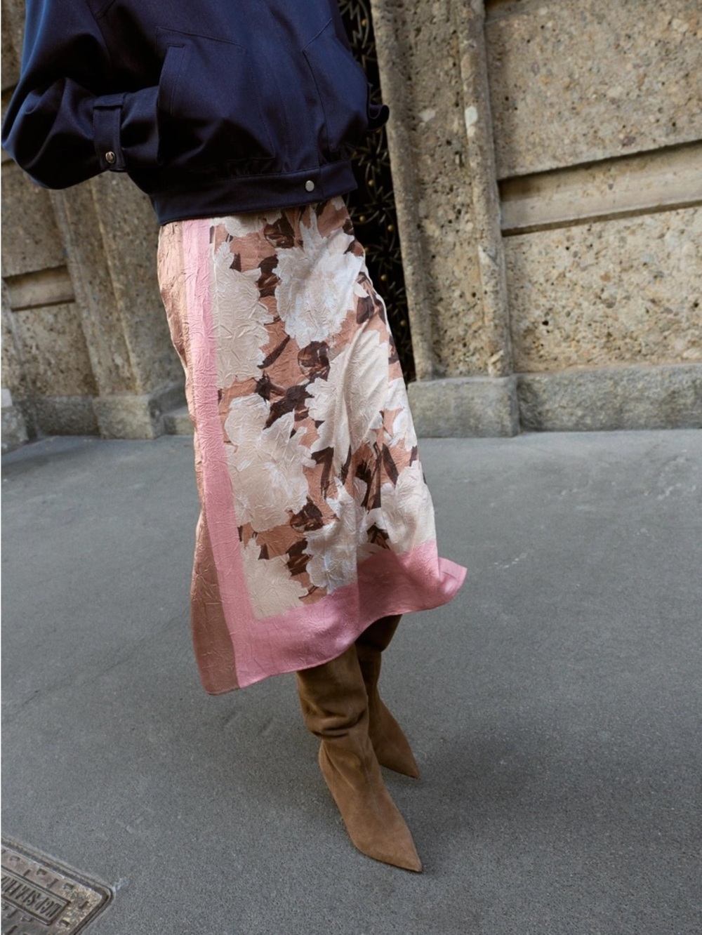 Zara Floral Midi Skirt New - Picture 7 of 8